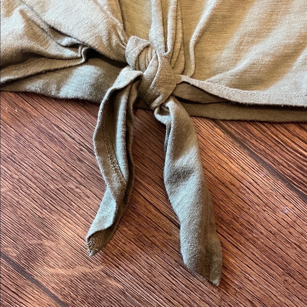 LOFT Olive Green Button-Front Women’s Top Medium - Picture 5 of 6